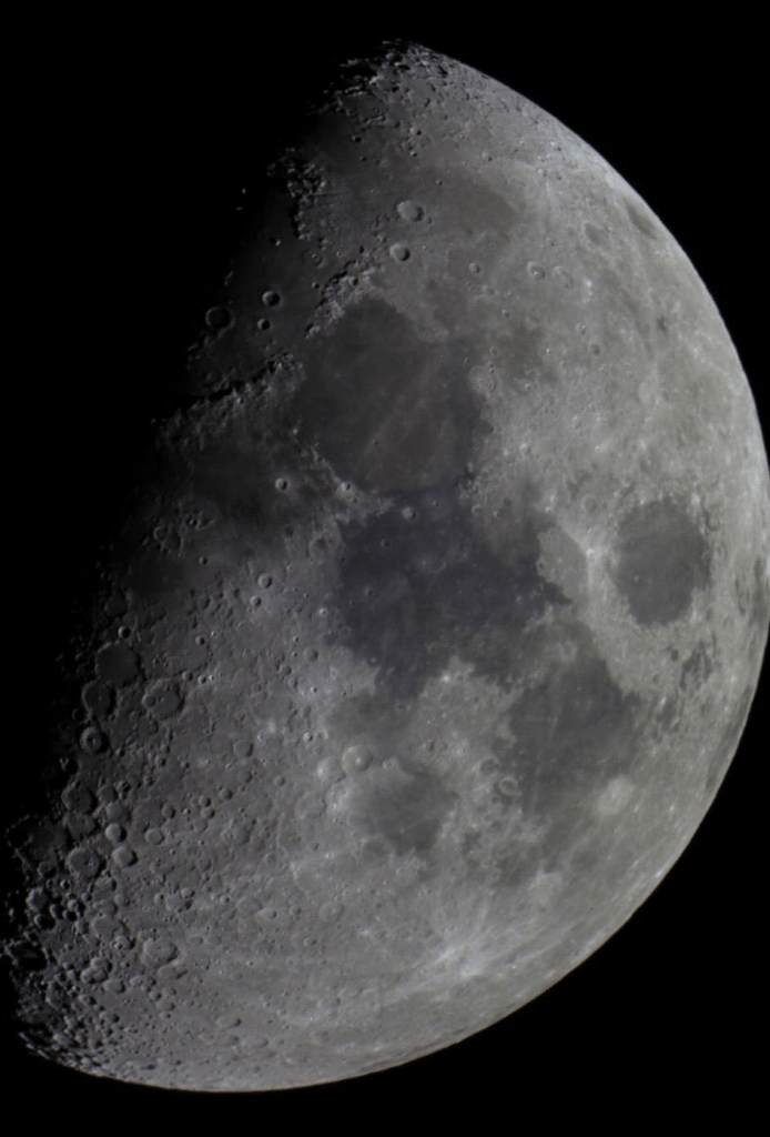 La Luna, foto di Gino Civita