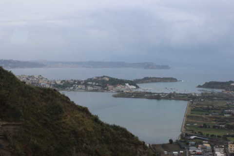 Panorama su lago Miseno e Bacoli