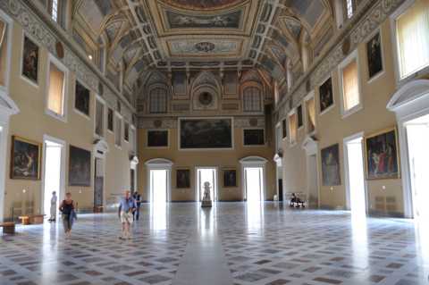 Vista del salone della meridiana.