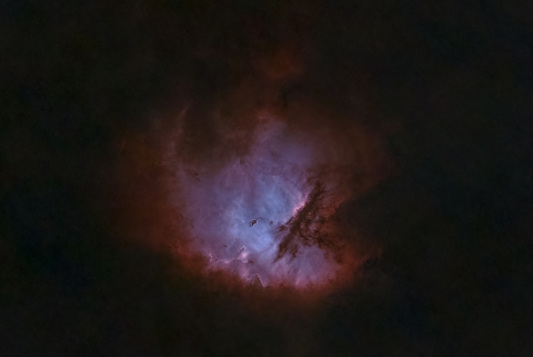 NGC 281 - PacMan Nebula, versione starless (senza stelle di sfondo) - foto di Gabriele Piantadosi