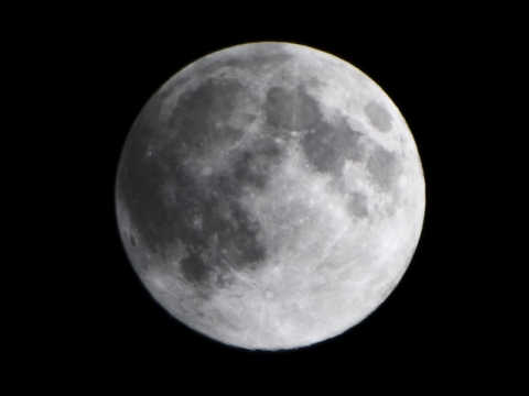 LC 11102011 Luna